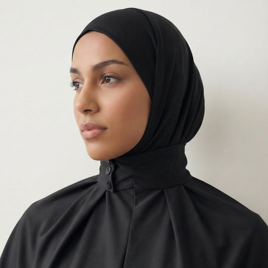 Hijab cagoule jersey premium noir - Vue de profil femme
